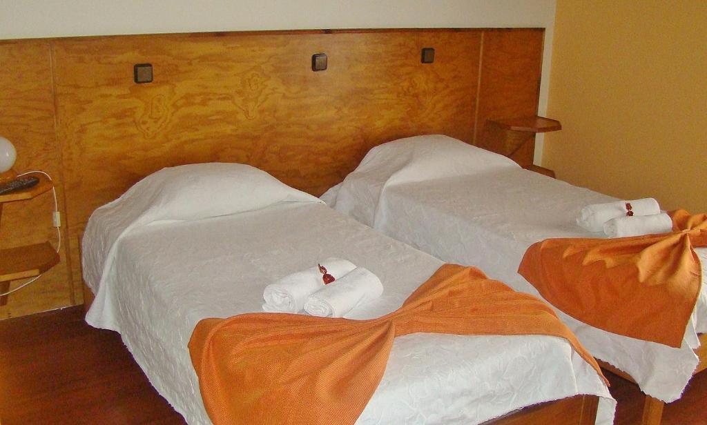 Montanha Hotel Sao Roque do Pico Room photo