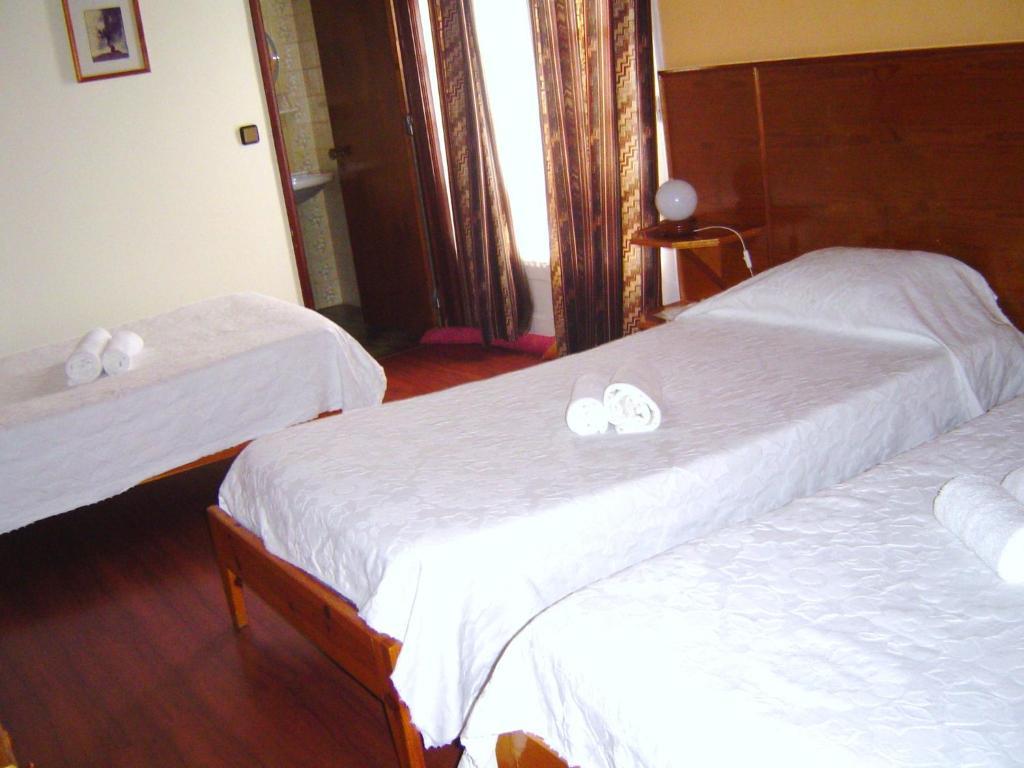 Montanha Hotel Sao Roque do Pico Room photo